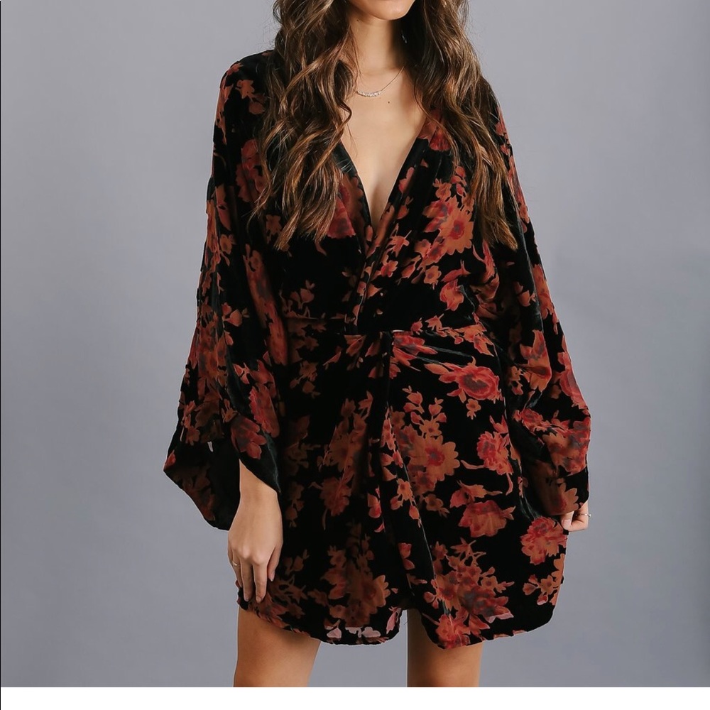 Velvet kimono dress